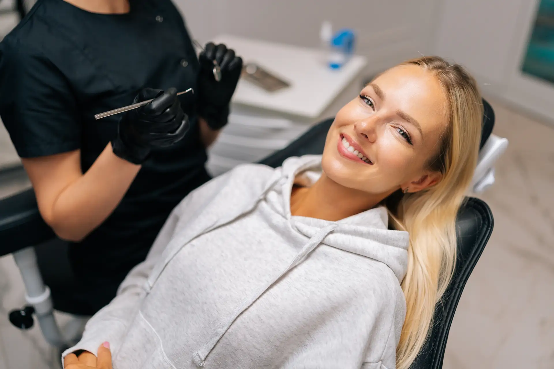 veneers vs crowns vs bonding